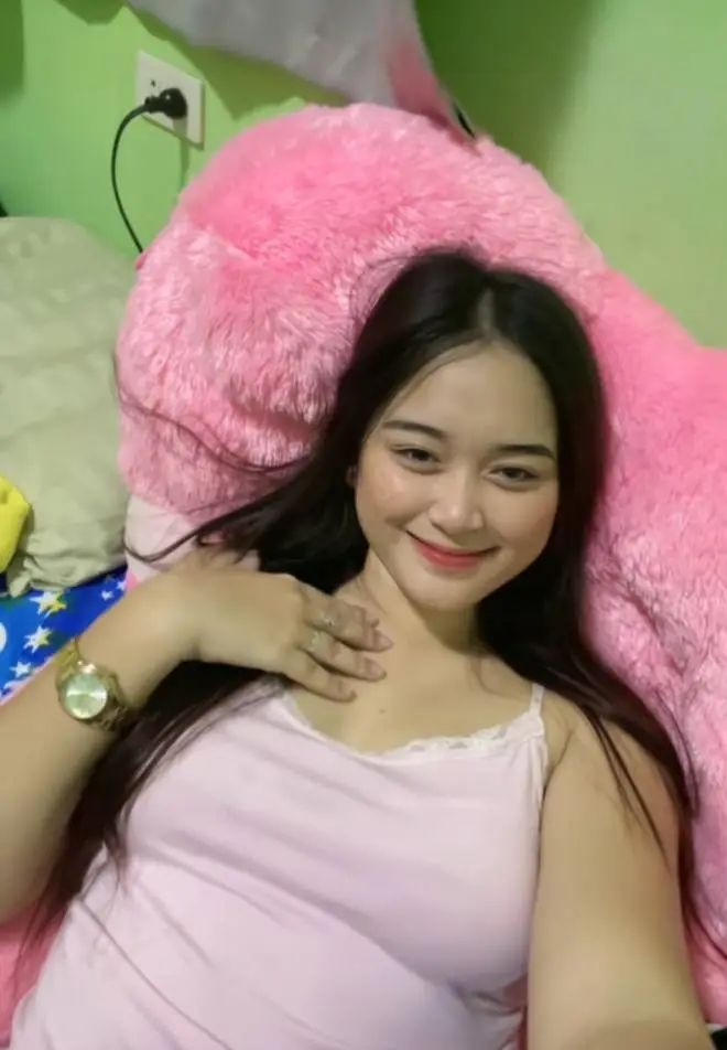 Bulan Viral Terbaru Anisa Wulandari Si Janda Genit Bahenol Digoyang Simpanannya Hot Video 2025